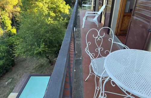 Rignano sull'Arno Appartement | Villa Rosanna - views and woods near Florence