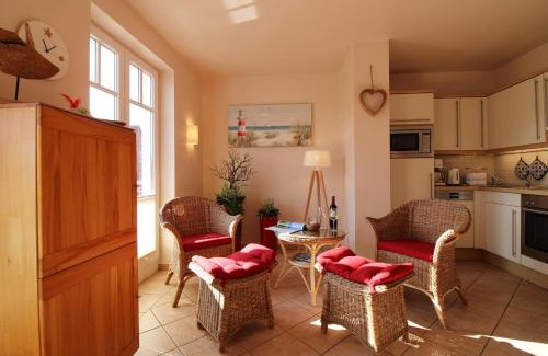 Alt Gaarz Appartement | Villa Rosita Fewo 5 - SANDKÖRNCHEN