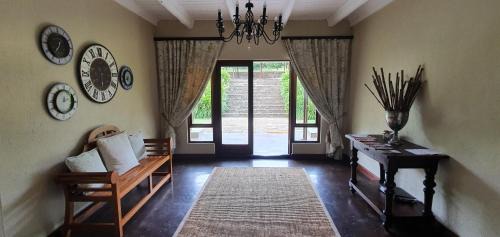Hazyview Maison | Villa Rostrata-on-Lake