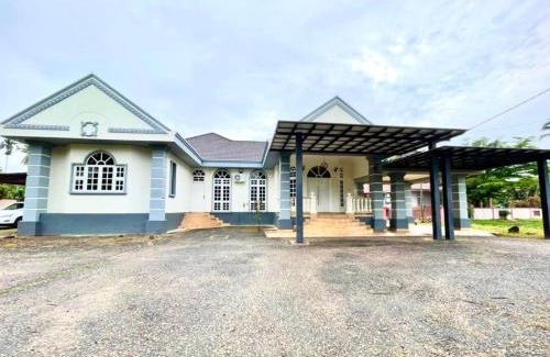 Kampung Baung Villa | Villa Ruby - with private swimming pool