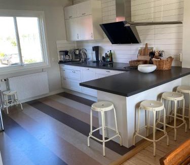 Kyrkbyn Villa | Villa Rydholm 15 minutes from Gothenburg Center