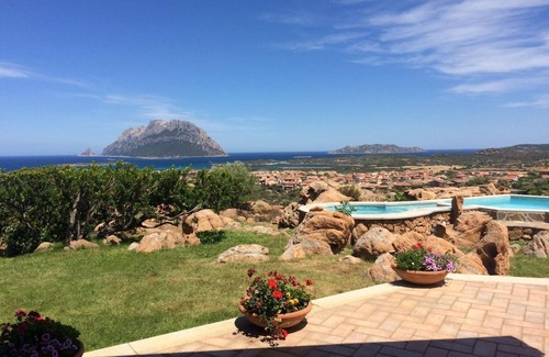 Porto San Paolo Maison | Villa Salamandra is a Luxury Villa Rentals in Sardinia