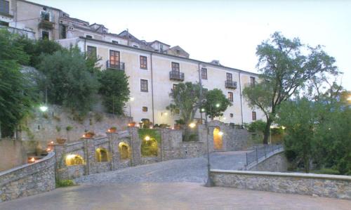 Morano Calabro Hôtel | Villa San Domenico