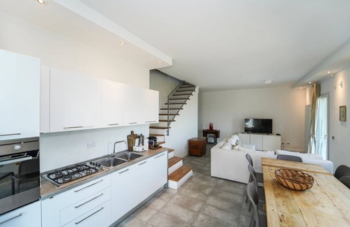 Zignago Villa | Villa Sasseta - Huit Chambres Villa, Couchages 16