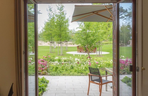 Hohe Dune Appartement | Villa Schmidt Warnemünde I: Traumhaftes Apartment mit Wellness Direkt am Meer