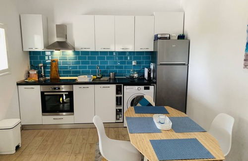 Nea Anchialos Maison | Villa Sea Breeze - your home by the sea