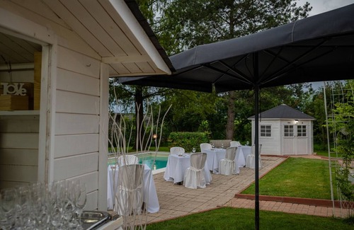 Leini Villa | Villa Sequoia avec piscine et spa privé