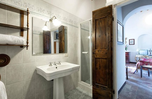 Cortona Autre | VILLA SERENA x15 Beautiful villa surrounded by nature, with swimming pool just 1 km from Cortona