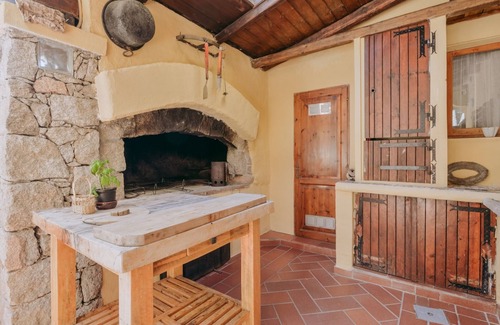 San Pietro a Mare Appartement | Villa Sergio - ID 4 - Sept Chambres Appartement, Couchages 17