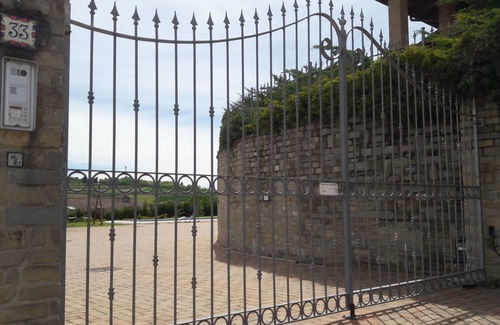 Montaldo Scarampi Maison | Villa Sofia avec piscine et jardin Piémont UNESCO