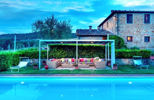 Bucine Villa | VILLA SOLATA - Neuf Chambres Villa, Couchages 20