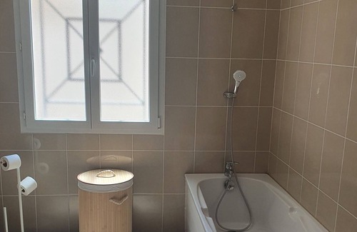 Seilh Maison | Villa Spacieuse - Proche Airbus/golf/aéroport/meet