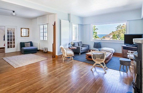 Planguenoual Maison | Villa St Joseph - parc arboré et vue imprenable sur la mer
