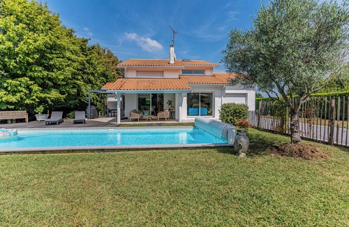 Pompignac Villa | Relaxante villa St Martin avec piscine