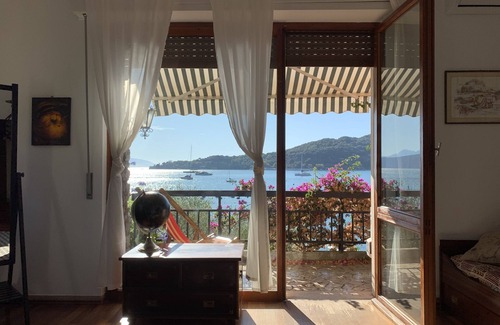 Portovenere Villa | Villa Stella di Mare, front de mer 6pax, WiFi gratuit, barbecue, jardin près des Cinque Terre