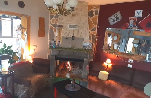Udenisht Lit Et Petit-Déjeuner | villa stone up to ble alb