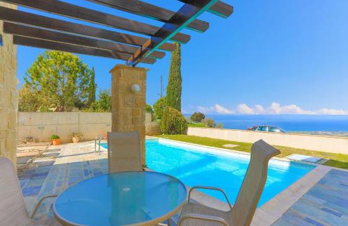 Lara Villa | Villa Styliani