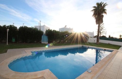 Vale de Carro Villa | Villa Summertime - AC - PRIVATE JACUZZI - free bikes - walk to beach and vilage