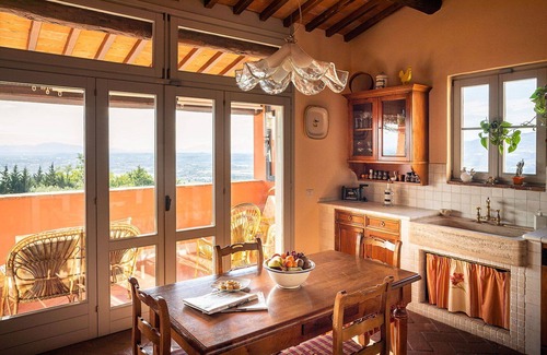 Montelupo Fiorentino Villa | Villa à Montelupo Fiorentino avec 8 chambres à coucher, 17 couchages