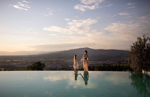Montelupo Fiorentino Villa | Villa à Montelupo Fiorentino avec 8 chambres à coucher, 17 couchages