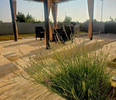 Paljuv Appartement | Villa Sun with pool