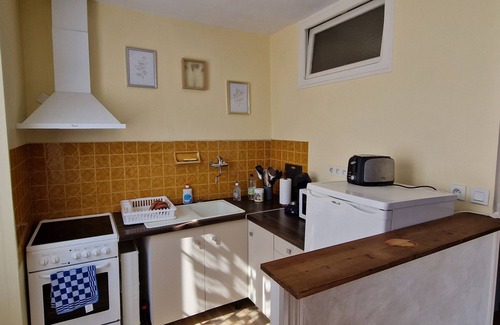 Oloron-Sainte-Marie Villa | Villa "Sweetlodge" with Private Terrace, Private Garden & Wi-Fi