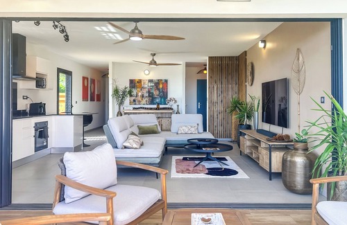Grande Anse Appartement | Villa T2 Grand Anse, Réunion avec piscine à proximité des centres d'activités
