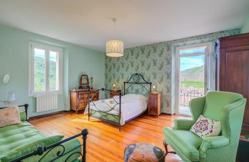 Brovello-Carpugnino Appartement | Villa Tagini 10 minutes from Stresa - Happy Rentals
