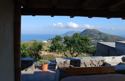 Pianoconte Maison | villa Terasia santa margherita lipari