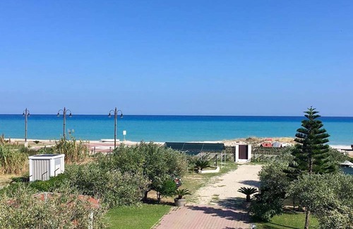 Marina di Davoli Appartement | Villa Tigani: accès direct à la plage "Appartement Nausicaa"