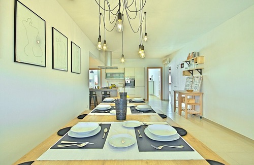 Glavani Maison | Luxueuse villa pour des vacances actives en famille avec piscine au sel
