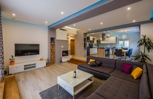 Kastel Stari Maison | Villa Toni avec piscine