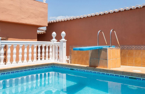 Motril Villa | Villa 'Torres Motril' avec vue sur mer, Wi-Fi et climatisation