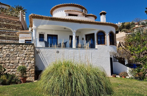 Salobrena Villa | Villa Tortuga: Comfortable property with panoramic views and large pool