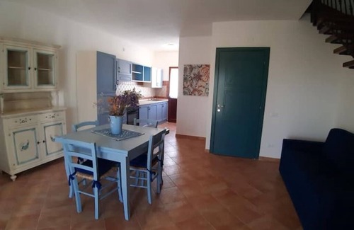 Sant'Anna Arresi Appartement | Villa Ulivo house with pool, barbecue, wi.fi, with pets allowed.