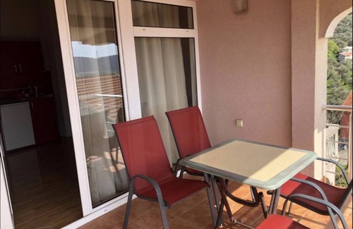 Burtaisi Maison | Villa Unaa