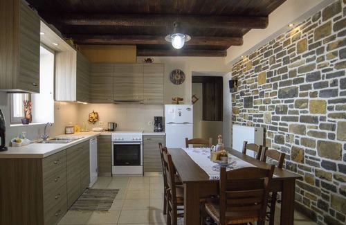 Anatoli Maison | ★ Villa Valia - Détente et hospitalité crétoise ★