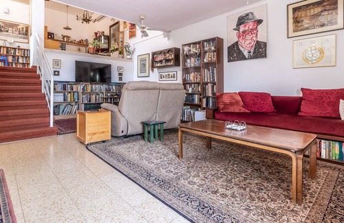 Jerusalem Maison | VILLA VARDA HOME DE HOME - CHAMBRE JAUNE