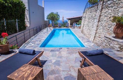 Roussospiti Appartement | Villa Ventus, 40sqm private pool & hot tub!
