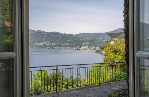Orta San Giulio Appartement | Villa Vescovo Appartamento con accesso al lago