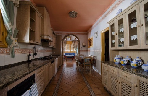 Priego de Cordoba Chalet De Ski | Villa Villa Frasquita, 12 personnes, piscine, tennis deport