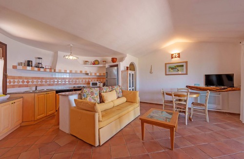 Baja Sardinia Villa | Villa 'Villetta Bomboniera' avec vue sur la mer, terrasse privée et climatisation