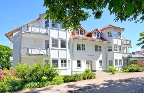 Lauterbach Appartement | Villa Vilmblick - 2-room vacation apartment with sea view from the balcony - Villa Vilmblick FeWo 15
