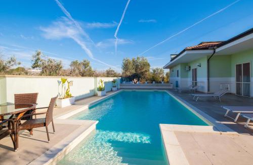 Alliste Appartement | Villa Vimade con Piscina Privata