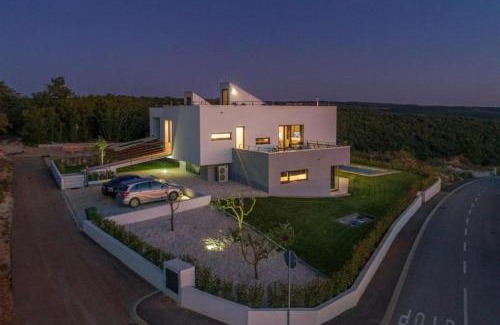 Nova Vas Villa | Villa Vista
