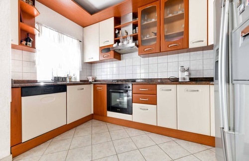 Tinj Villa | Villa Vito with large pool