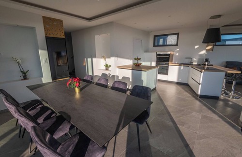Plougonvelin Villa | Villa vacances vue mer avec spa privatif Bretagne