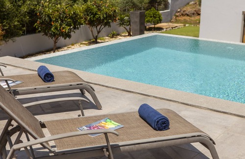 Montes de Alvor Villa | Villa w/pool & BBQ for relaxing days, Alvor