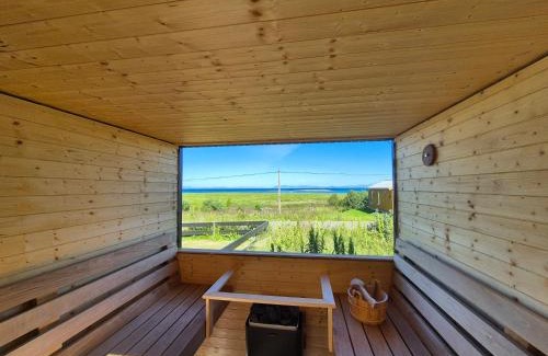 Bostad Villa | Villa Walter Lofoten with SAUNA