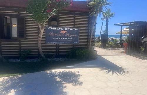 Laura Maison | Villa Wanda a 300 mt dal mare